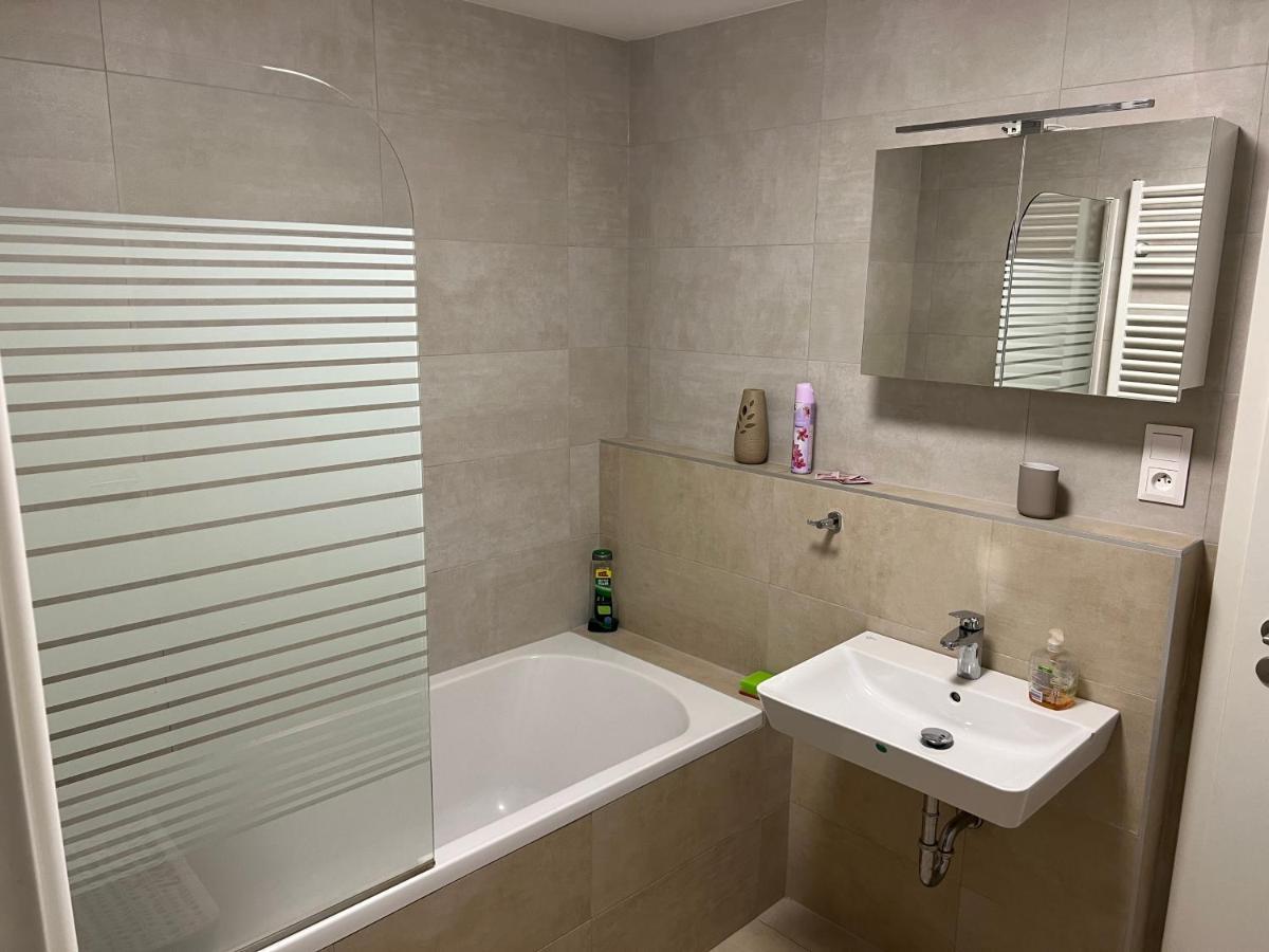 Beautiful 2 Bedroom Apartment Prostějov Eksteriør bilde